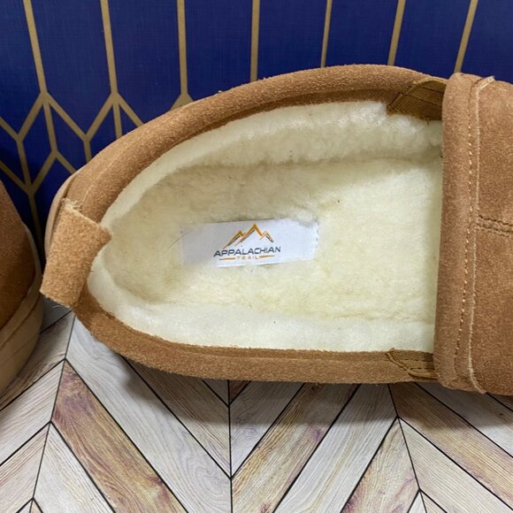 Mens Tan Suede Slip-On Slippers With Faux Shearling Lining & Rubber Sole NWOT - Picture 6 of 12